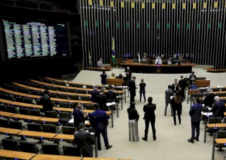 Minirreforma eleitoral limita e parcela multas de partidos; entenda