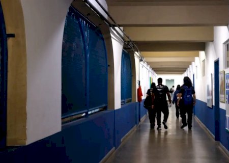 Enfrentamento à violência é desafio para 71,7% dos gestores de escolas