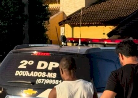Justiça concede liberdade provisória a estrangeiro preso por agiotagem e extorsão em Dourados