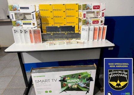 Polícia apreende iPhones, cigarros e medicamentos contrabandeados