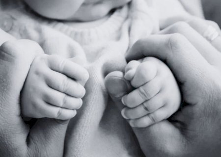 Bebê de cinco meses morre após mal súbito dentro de residência em Caarapó