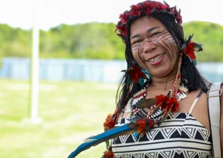 Música e dança Tupinikim marcam início de evento nacional de cultura