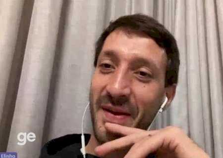 Após feito inédito, Elinho assume amor pelo Corinthians: "Meu objetivo é gritar "campeão"