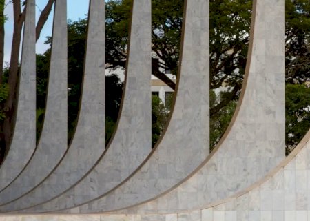 STF dá 60 dias para big techs cumprirem regras definidas pela Corte