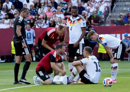 Titular da Alemanha tem suspeita de lesão ligamentar e corre risco de corte na Copa: "Não parece bom"