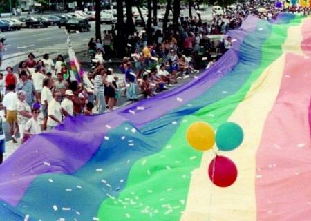 Dia do Orgulho LGBTQIA+: conheça marcos da luta por direitos no Brasil
