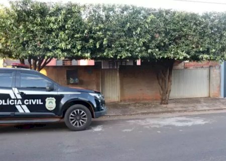 Em casa alugada há uma semana, trio suspeito de matar mãe e filho é preso em flagrante