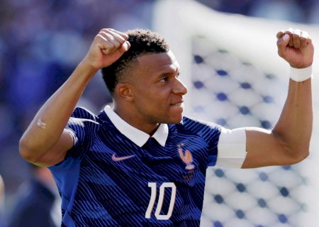 À caça de Messi, Mbappé completa 100 jogos pela França; veja os números do craque pela seleção