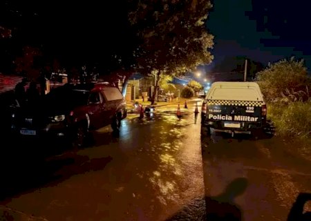 Jovem reduz velocidade em quebra-molas e é assassinado a tiros