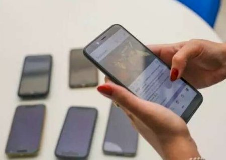 Lula lan&ccedil;a sistema para recuperar celulares roubados com banco de dados nacional
