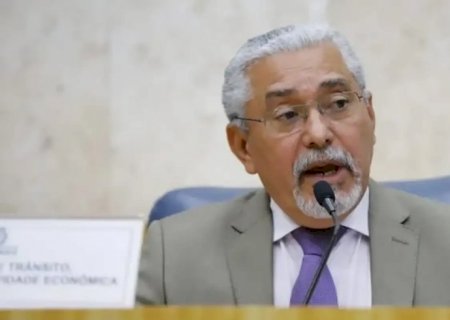 Vereador de SP Senival Moura pede afastamento do PT