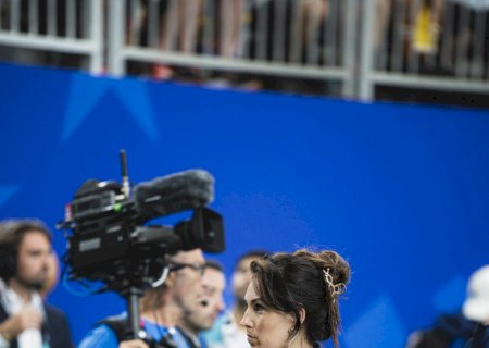 Jogadores de Curaçao dividem quarto com esposas na Copa; médica brasileira explica decisão