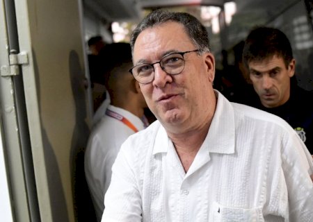 Teixeira minimiza caso de lesão de Neymar e fala sobre reforços no Santos: "Com os pés no chão"