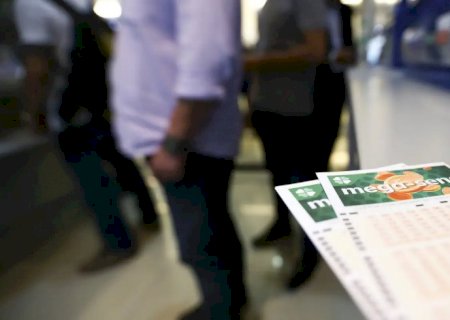 Mega-Sena acumula e prêmio principal vai para R$ 8 milhões