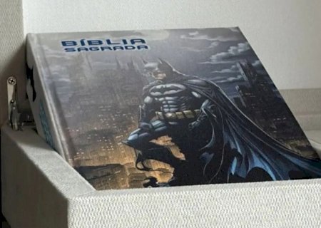O herói de Neymar: por que atacante da Seleção tem até bíblia do Batman