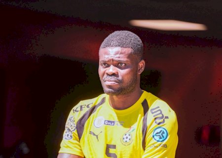 Volante de Gana acusado de estupro é barrado no Canadá e está fora da estreia na Copa