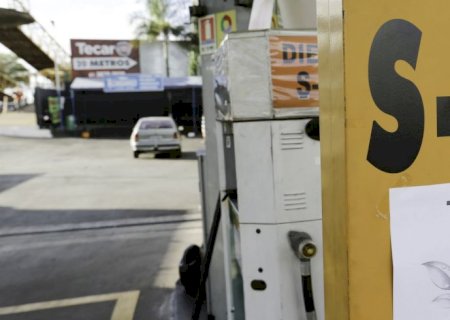 Petrobras ajusta preços do diesel em R$ 1,12