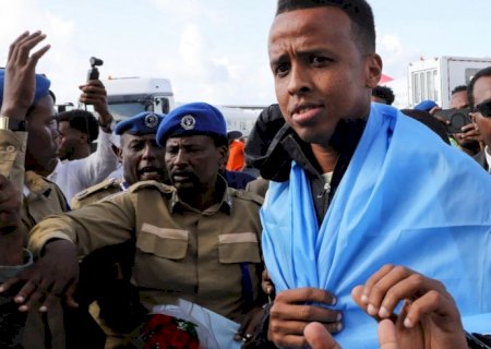 Árbitro somali barrado na Copa dos EUA vê veto como "destino"