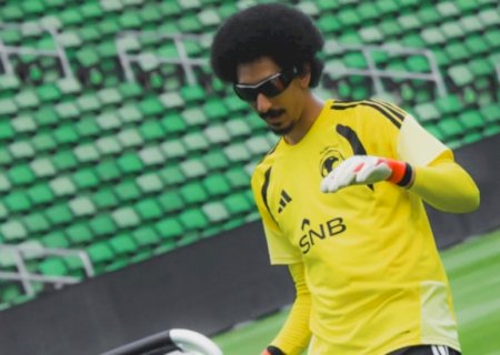 Estilo? Entenda por que goleiros da Arábia Saudita treinam com óculos escuros na Copa