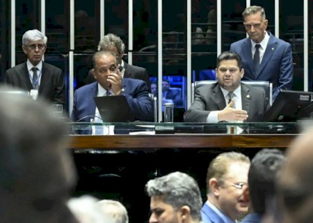 Senado anula norma sobre aborto legal em crianças vítimas de estupro
