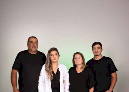 Aniversariante do dia: Rosenir Salete Endres