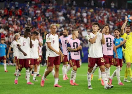 Espanha lidera prefer&ecirc;ncia dos leitores antes da final contra a Argentina