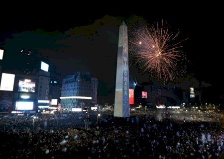 Presidente da Argentina anuncia feriado no dia da comemoração do vice-campeonato mundial