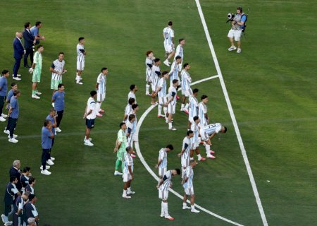 Jornal detona comportamento de Messi na final da Copa: "Petulante e vergonhoso"