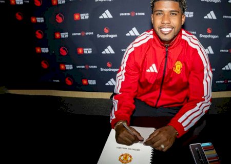 Andrey Santos troca o Chelsea pelo Manchester United