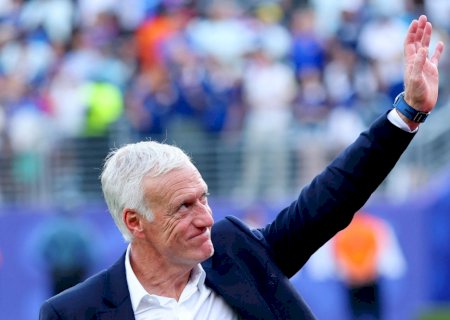 Pragmático? Deschamps reverte rótulo na França com quarteto de ataque e empolga em despedida