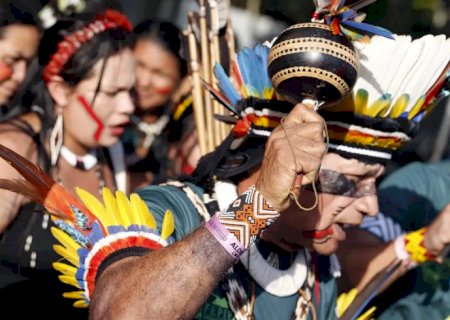 Organizações cobram criação de Comissão da Verdade Indígena
