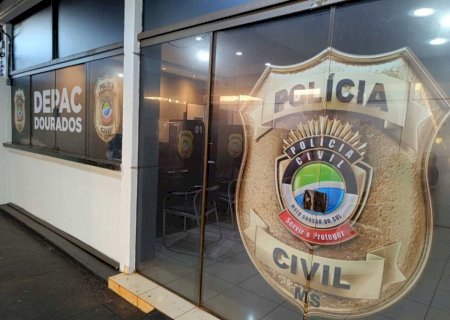Jovem é preso após furtar três peças de carne em supermercado de Dourados