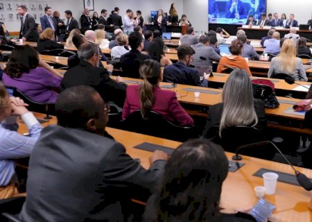 Câmara instala comissão sobre PEC da redução da maioridade penal