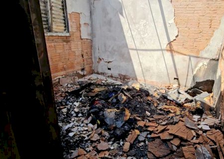 Homem tem casa incendiada após cobrar aluguel de colega na Vila Piratininga