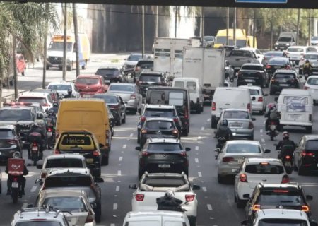 SP: segundo dia de greve paralisa parcialmente três linhas da CPTM
