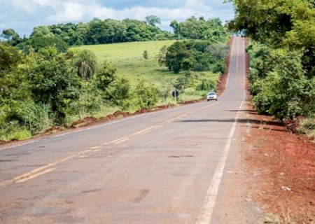 Agesul contrata R$ 9 milh&otilde;es para recuperar 18km entre Quebra Coco e Sidrol&acirc;ndia