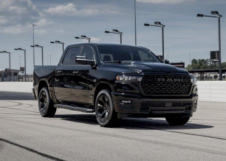 Ram confirma volta da 1500 com motor V8 Hemi ao Brasil para 2027