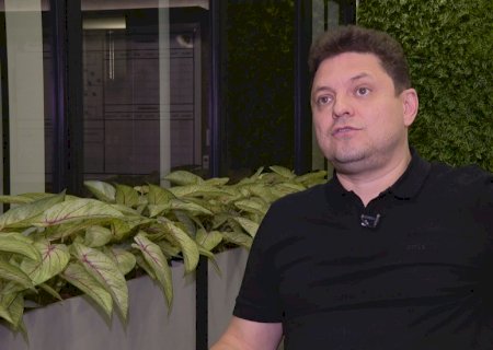 Presidente do Cuiabá explica transfer ban e desabafa contra calotes: “Santos jamais poderia ter Neymar'