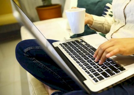 Sete em cada dez brasileiros temem comprar remédios pela internet