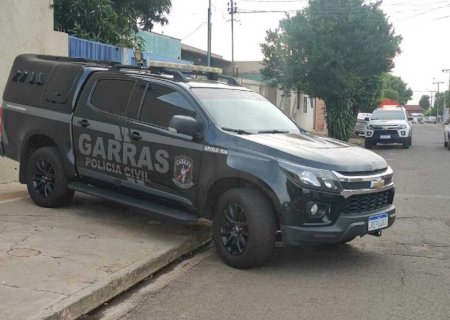 Influencer famoso por vender rifas de carros de luxo é alvo de Polícia Civil em Campo Grande