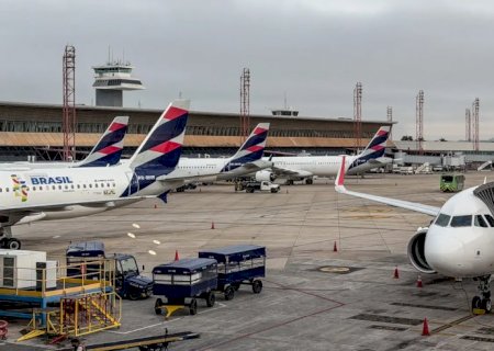 Anvisa atualiza regras de segurança sanitária para aviões e aeroportos