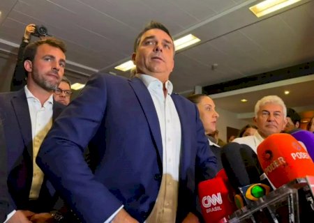 Flávio vai interromper campanha para visitar aliado na cadeia