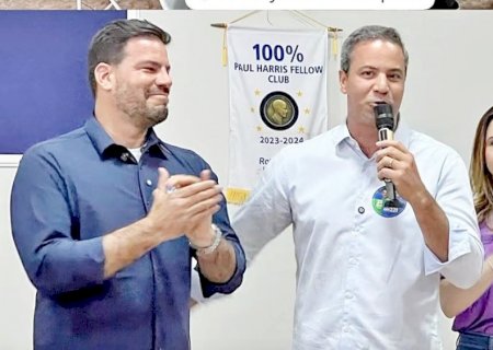 Em Itaporã, Capitão Contar reúne apoiadores e se encontra com prefeito Tiago Carbonaro