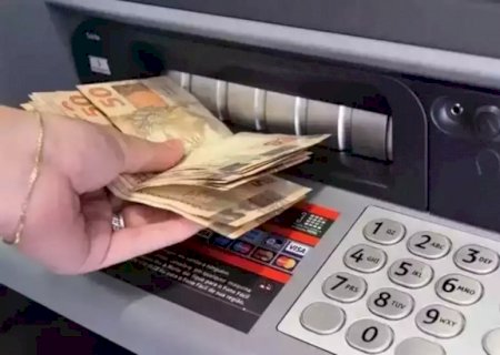 Salário de servidores estaduais estará disponível antes das eleições
