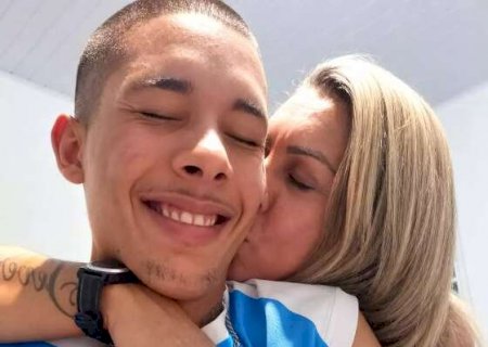 M&atilde;e ajudou muitos a vencer o v&iacute;cio, mas perdeu o filho para as drogas