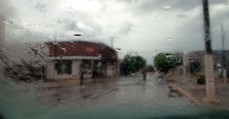Itaporã registra forte chuva e Defesa Civil mantém atenção para novos temporais
