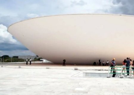 Congresso Nacional tem novo site para agendar visitas guiadas