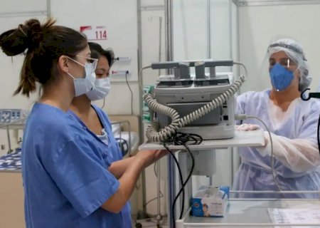 Estudo aponta esgotamento emocional e burnout de médicos de UTI