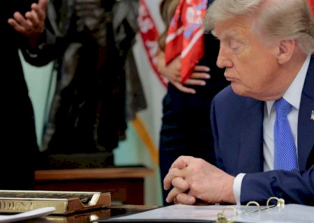 Trump promete US$ 5 mil a cada americano se vencer eleições