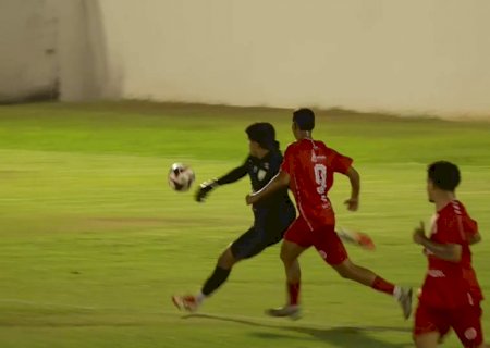 Goleiro do Picos critica marcação que originou gol do 4 de Julho e ironiza árbitro: "É um brincalhão"